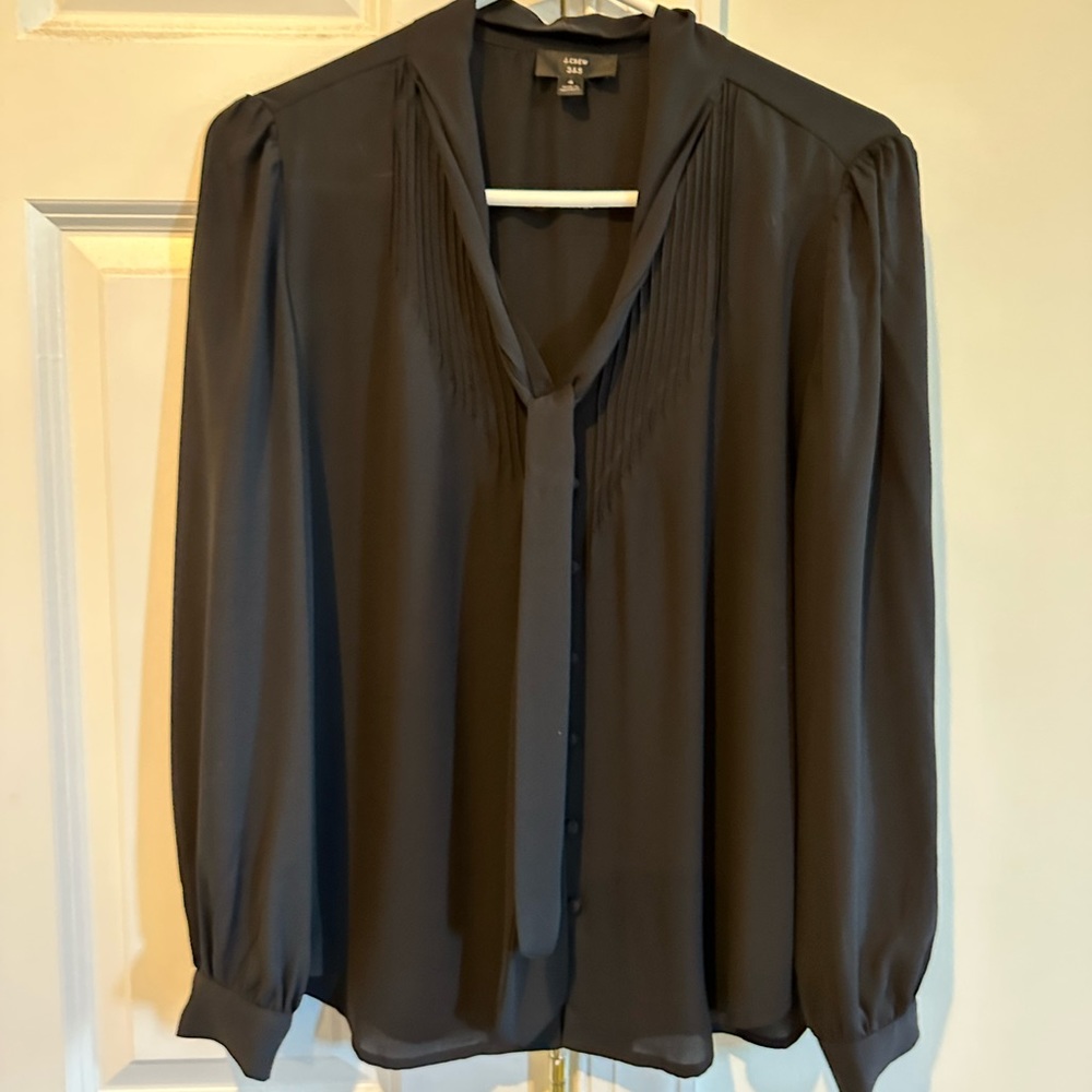 J.Crew top in size 4